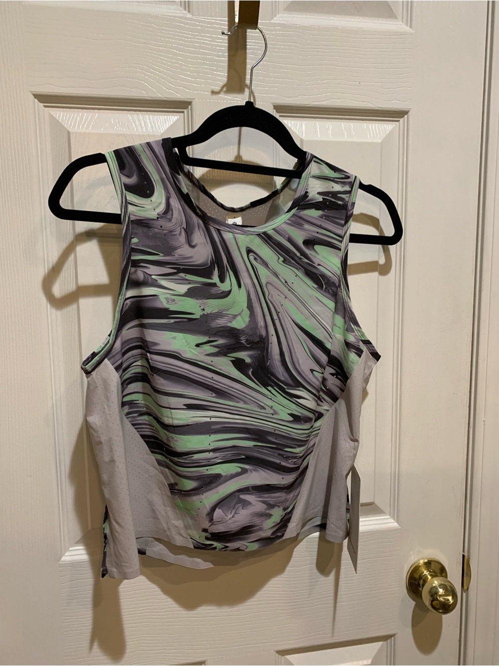 Sleeveless Marble-Print Active Tank in Mint and Gray